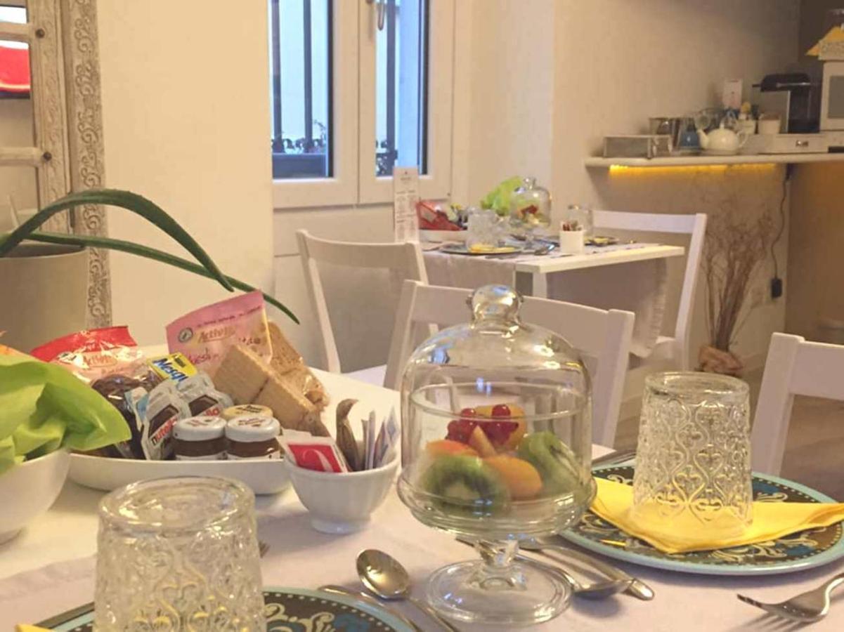 Residenza Elisa Bed and Breakfast Ντεζεντσάνο ντελ Γκάρντα Εξωτερικό φωτογραφία